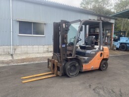 TOYOTA Forklifts 02-8FD25 2011