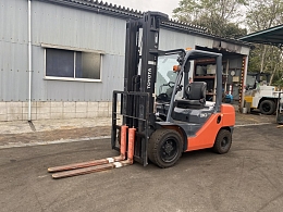 TOYOTA Forklifts 02-8FD30 2020