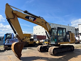 CATERPILLAR Excavators 320E-2 2014