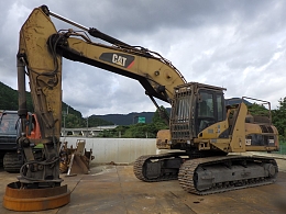 CATERPILLAR Excavators 330D L 2008