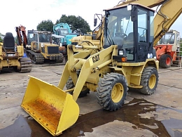 CATERPILLAR Wheel loaders 901B 2006