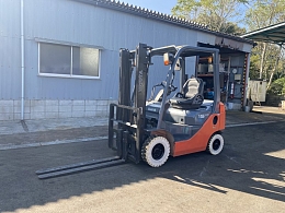 TOYOTA Forklifts 02-8FDL15 2011