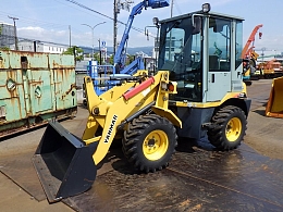 YANMAR Wheel loaders V3-6 2014