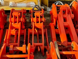 TAGUCHI Attachments(Construction) Hydraulic fork -