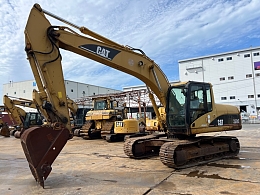 CATERPILLAR Excavators 320C 2004