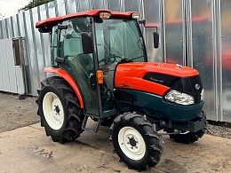 KUBOTA Tractors KL345 -