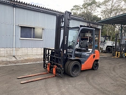 TOYOTA Forklifts 02-8FD25 2016