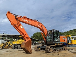 HITACHI Excavators ZX200-5B 2017