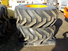 HITACHI Used Parts Tires -