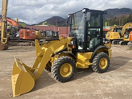 CATERPILLAR Wheel loaders 901C2 2017