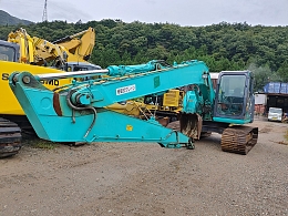 KOBELCO Excavators SK135SRLC-2 2013