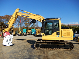 KOMATSU Excavators PC120-8 2013