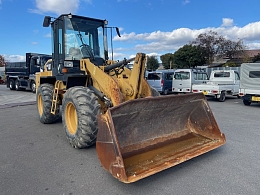 CATERPILLAR Wheel loaders 910H 2009