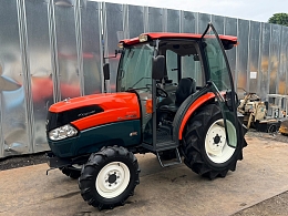 KUBOTA Tractors KL345 -