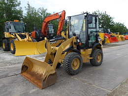 CATERPILLAR Wheel loaders 901C2 2017