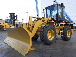 CATERPILLAR Wheel loaders 910G2 2007