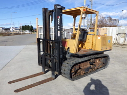 MOROOKA Forklifts MF25V-3 2015