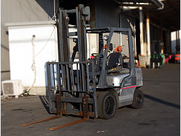 NISSAN Forklifts PL02 2004