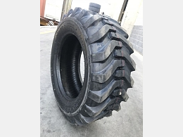 コマツ 新品パーツ タイヤ -