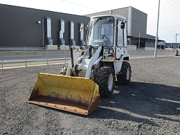 KOMATSU WA30-5 1991