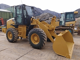 CATERPILLAR Wheel loaders 910K 2015