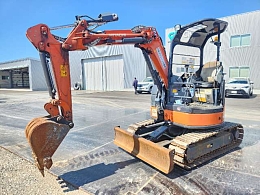 日立建機 ZX30UR-5B（ミニ油圧ショベル(ミニユンボ)）のカタログ