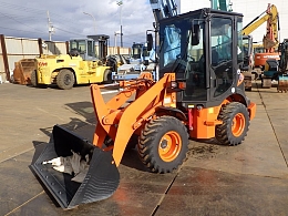 日立建機 Tiresショベル(Wheel Loaderー) ZW30-5B 202010