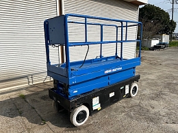 アイチコーポレーション 自走式高所作業車 SV06B 2007年