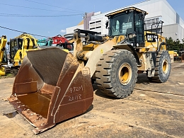 CATERPILLAR Wheel loaders 972M 2019