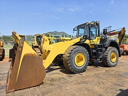KOMATSU Wheel loaders WA470-8 2018