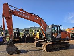 HITACHI Excavators ZX200-6 2018