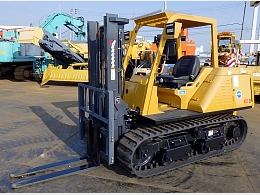 クローラー式フォークリフトバケット付き 取扱商品 | 建設機械レンタルの株式会社ニッパンレンタル