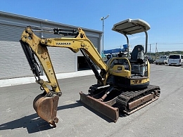 YANMAR Mini excavators ViO27-5B ｷｬﾉﾋﾟｰ仕様 2013