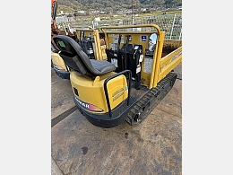 YANMAR Carrier dumps C12R-B -