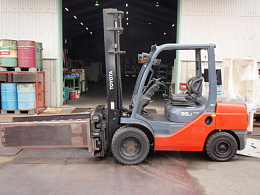 TOYOTA Forklifts 02-8FDJ35 2016