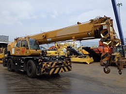 TADANO Cranes GR-250N-3 2014