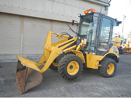 Komatsu Tiresショベル(Wheel Loaderー) WA30-6E0 202007