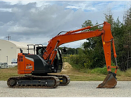 日立建機 油圧ショベル(ユンボ) ZX135US-7 2023年