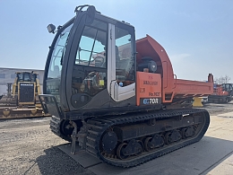HITACHI Carrier dumps EG70R-3 2011