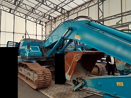 KOBELCO Excavators SK200-10 2019