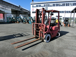 トヨタ 02-7FD15（フォークリフト）のカタログ・スペック・基本情報