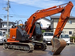 HITACHI Excavators ZX135US-6 2021