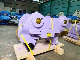 オカダアイヨン アタッチメント(建設機械) クイックヒッチ -