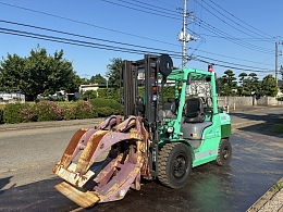 三菱 フォークリフト FGE35AT 2010年