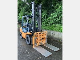 トヨタ フォークリフト 02-7FG30 2001年