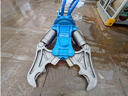 OKADA AIYON New attachments Crusher 2025