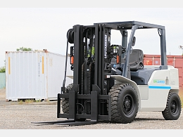 ユニキャリア フォークリフト D1F4F40 2015年