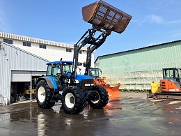 ニューホランド トラクター TM190 -