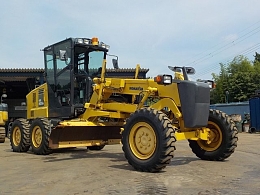 KOMATSU Graders GD405A-3 2007