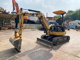 1010517-1010518-Hitachi-Ex400-
